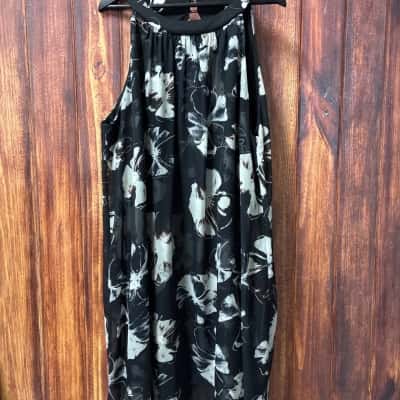 Basque  Women’s Dress  Size 22 Black  / Floral / White 