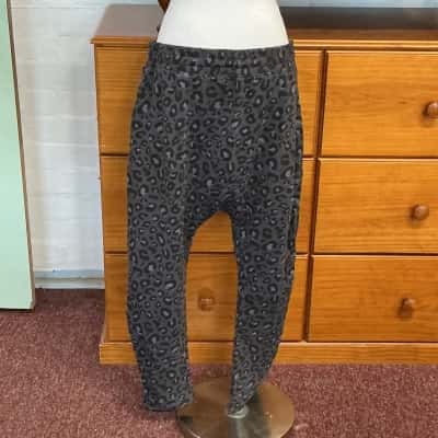 Elm Womens  Size 16 Track Pants Animal print / Blue 