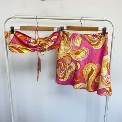 Meshki Psychedelic Print Frankie Two Tone Satin Bandeau Top ANd Mini Skirt  Size L / M 
