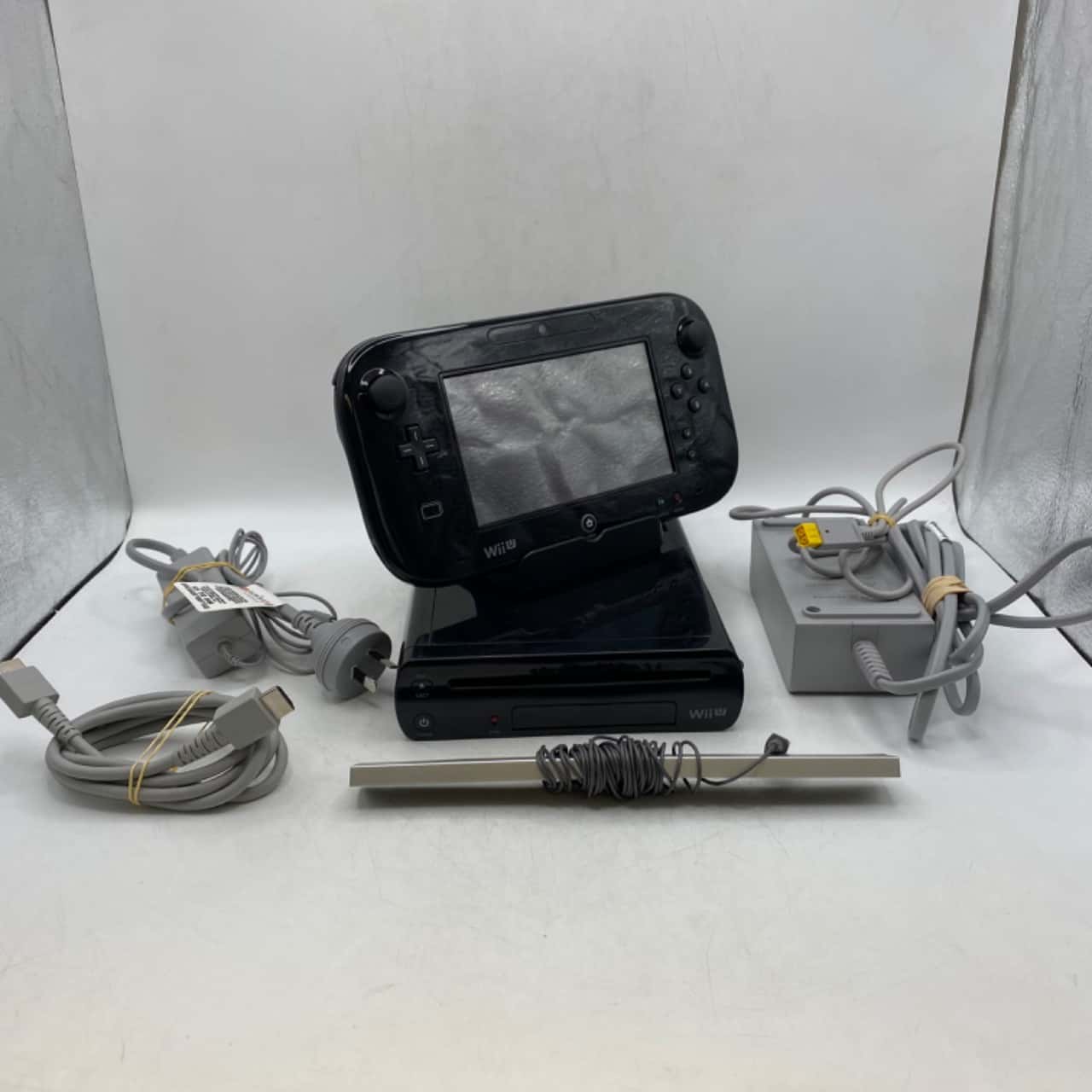 Wii U Console + Gamepad and Sensor Bar (Includes Power Plugs and 1x