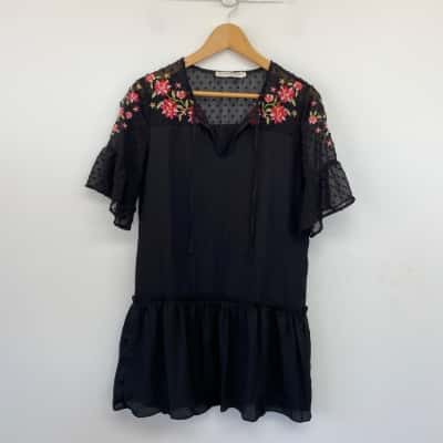 Atmos&Here Black Floral Short SLeeve Mini Dress  Size 8 
