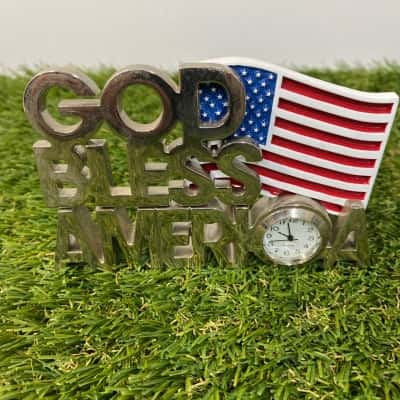 God Bless America desktop clock