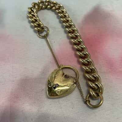 Vintage Gold Tone Heart Locket Bracelet 