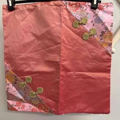 Gorgeous Pink floral silky look cushion covers *NEW IN PACKAGING 