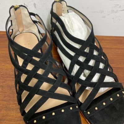 Simona Barbieri Womens  Size 37.5 Sandals Black  