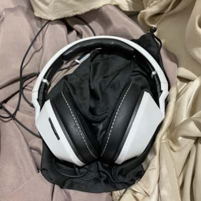 Skull Candy Crusher Headphones Wireless Gaming Variant 