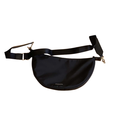 Country Road Women's Cross Body Bag Black  