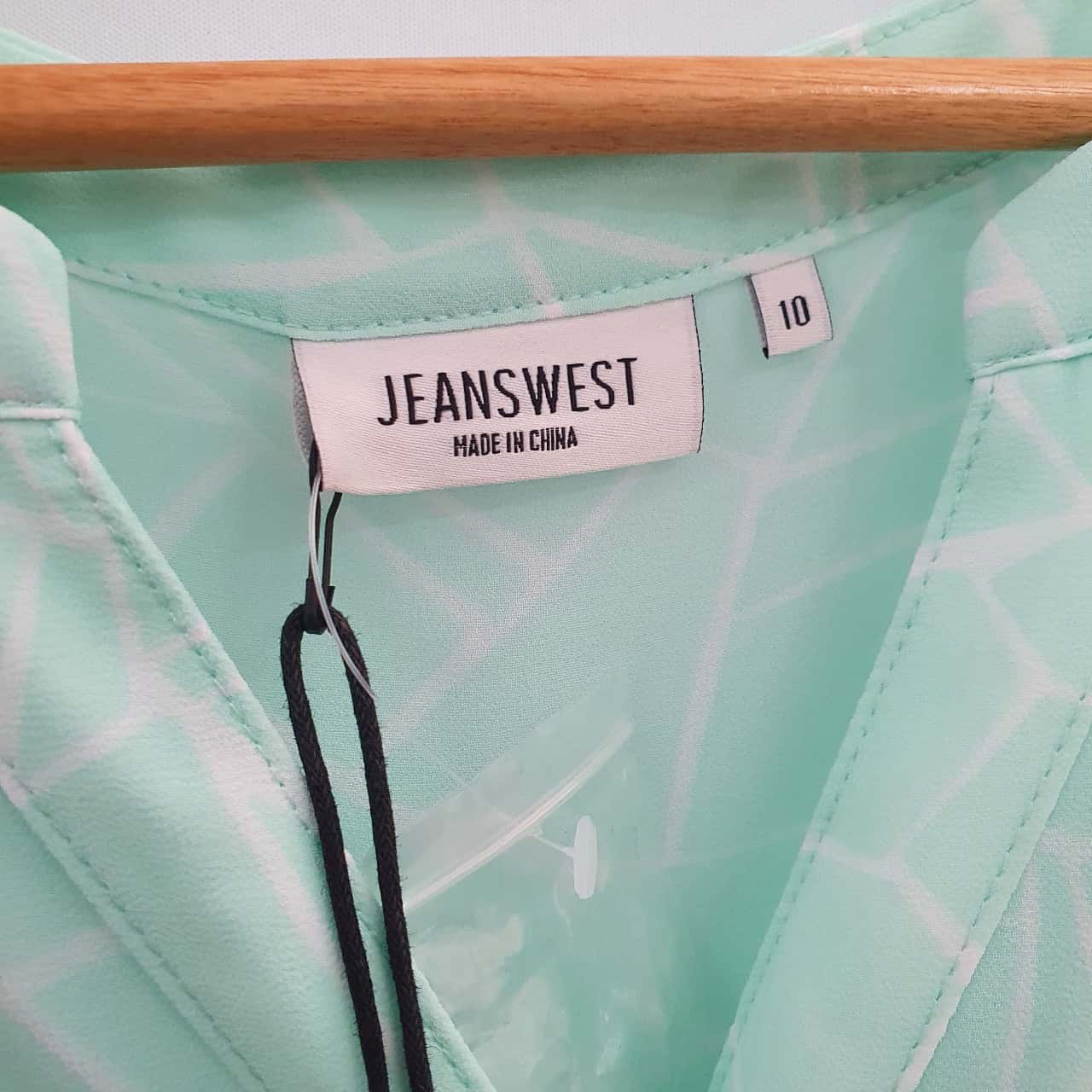 Jeanswest Womens Top Size 10 (s)
