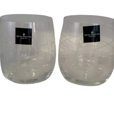 Royal Doulton -Set of tumblers; 4 tumblers 