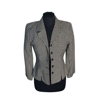  Womens  Size 8 Black  / White 