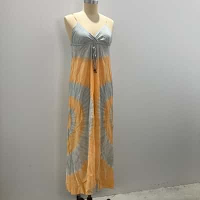 Gypsy made in Hollywood Silk Womens  Size XS Babydoll Dress / Free Size Dress / Maxi Dress / Midi Dress / Off The Shoulder Dress Beige / Cream / Multicoloured / Orange 