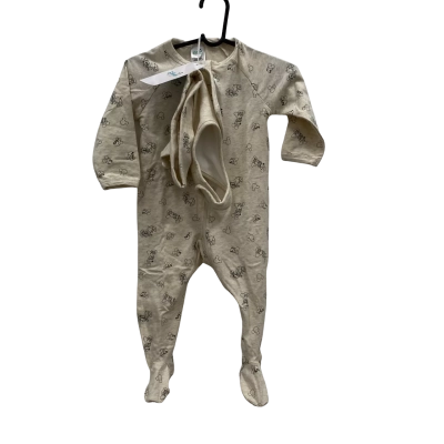 Disney Baby Set Size 0/12 months Onesie+Bib+Beanie Beige BNWT