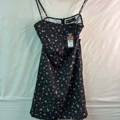 Element Womens  Size 8 Casual Dress Floral 