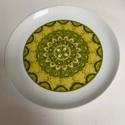 Vintage Avocado Green Mandala style Plate 26cm 