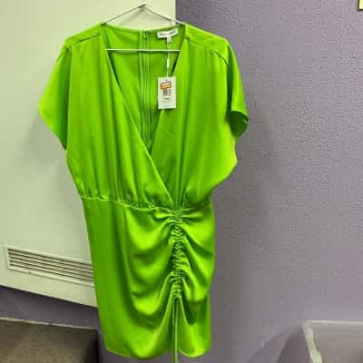 Wayne Cooper Womens  Size 14 Lime Green