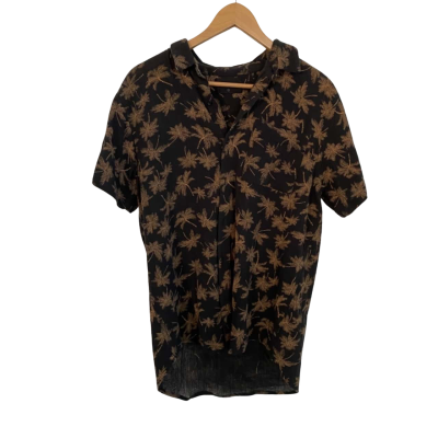 Rollas Mens  Size M Short Sleeve Shirt Black  / Burnt Orange 