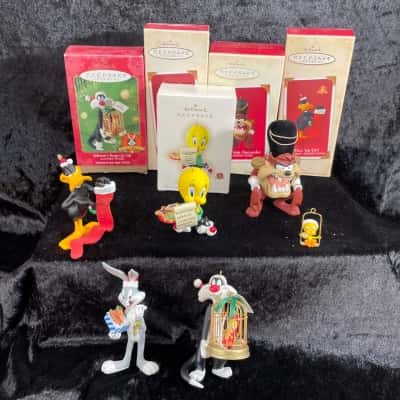 Hallmark Christmas Keepsakes Looney Tunes x 5