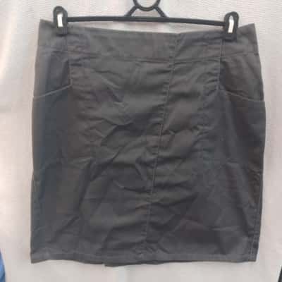 Kathmandu Womens  Skirt  Size 12 Grey 