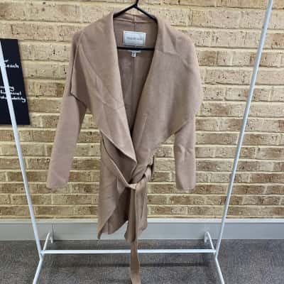 Forever New Womens hand stitched coat Size 6 