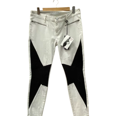 Guess Womens  Size 32 Slim Fit Jeans Black  / White 