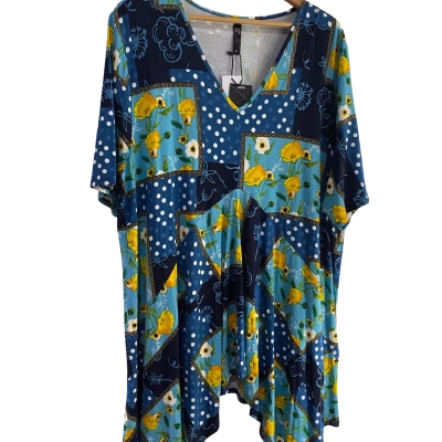 Taking shape printed natural top size 24