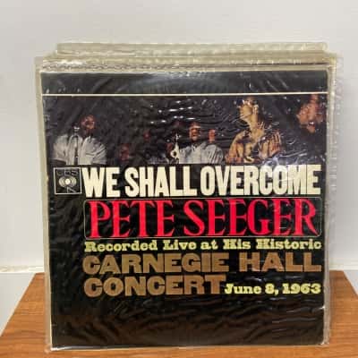 Pete Seeger “We shall overcome”