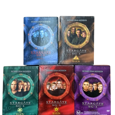 DVDs Series - Stargate SG1 / Complete Seasons 1 to 5