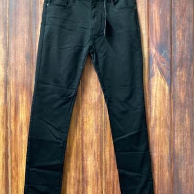 Tarocash   Size 33 Black  stretch slim jeans new 