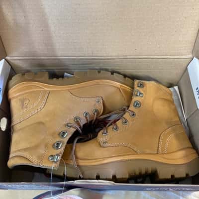 Steel Blue Unisex  Size 8 Boots Brown 