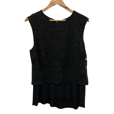 Basque Womens  Size 12 Sleeveless Top Black 