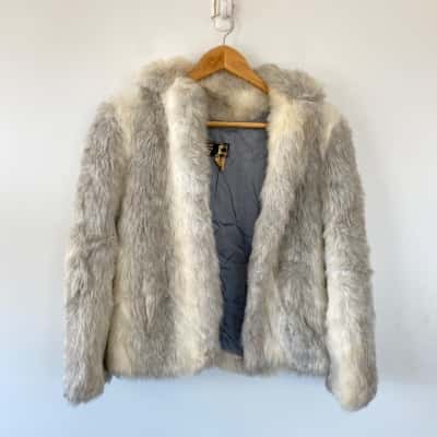 Montana White Grey Faux Fur Winter Jacket Size M 