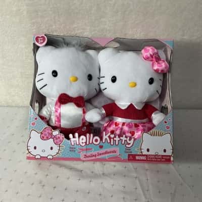 Sanrio Hello Kitty & Dear Daniel "Darling Sweethearts" Twin Pack Plush Toy Set (boxed)