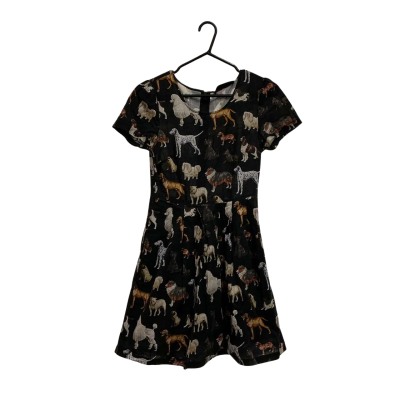 Dangerfield Womens  Size 6 Short Sleeve Dress Dogs print / Black  