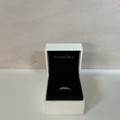 925 Pandora Infinity Knot Ring