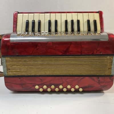 HOHNER Mignon II Piano Accordion 25 key
