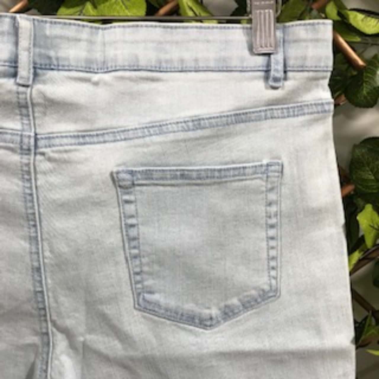 SALE ITEM!!! Rockmans Brand!! Women's Size 14 Denim Shorts/High Waist
