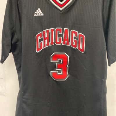 Chicago Bulls NBA Mens  Size XS Black shirt 