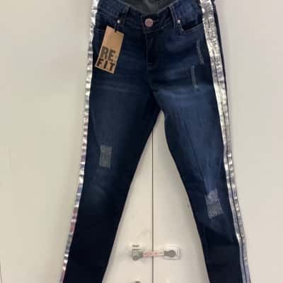  Womens  Size 6 Skinny Jeans Blue 