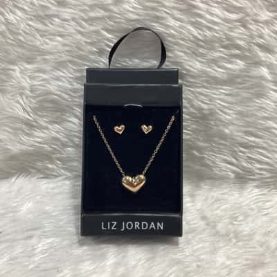 Liz Jordan Gold Tone Earrings & Necklace Set