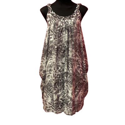 ***Suzannegrae Womens  Size L Floral / Grey Dress