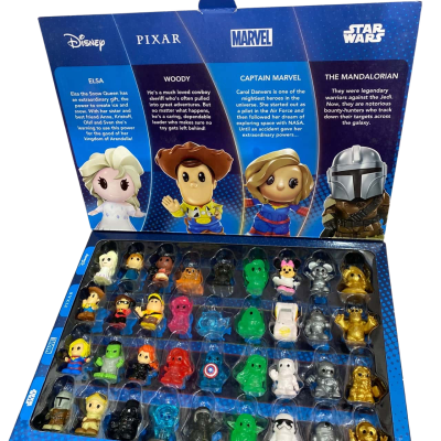 Disney Ooshies complete set with collector case