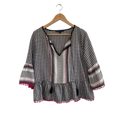 French Connection Womens  Size 10 3/4 Sleeve Top / V-Neck Top Black  / Pink  / White 