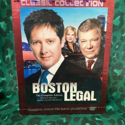 Boston Legal Season 1-5 Boxed Set.