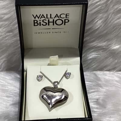  Women's Sterling Silver Earrings, Necklace & Pendant Set