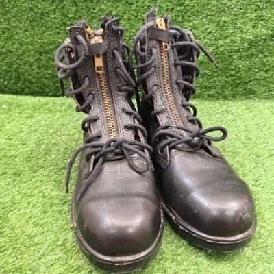 Redback Black Boots Size 7