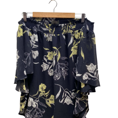 Jacqui-E Womens  Size 14 Black Floral Top