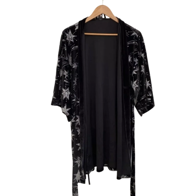 Victoria's Secret Womens  Size L / M Robe Black  / Silver 