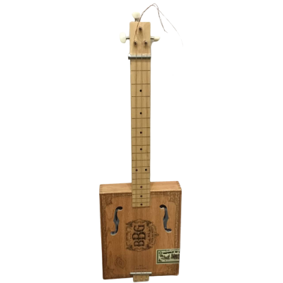 Blues Box Guitar 2015 Bridge & Bridge Approx 30 x 62cm