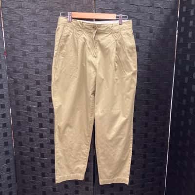 R.M. Williams Womens  Size 10 Beige 