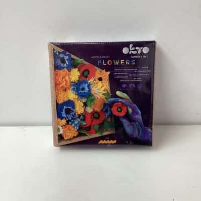 NEW - Sensory Art Wood & Craft Flowers